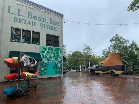 where to buy ll bean.